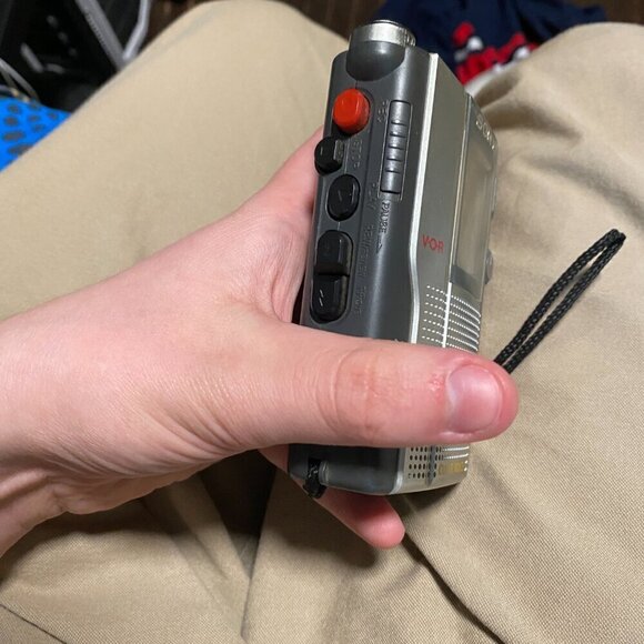 Vintage Sony TCM-200DV Handheld Cassette Clear Voice Recorder/Player VOR - Picture 4 of 10